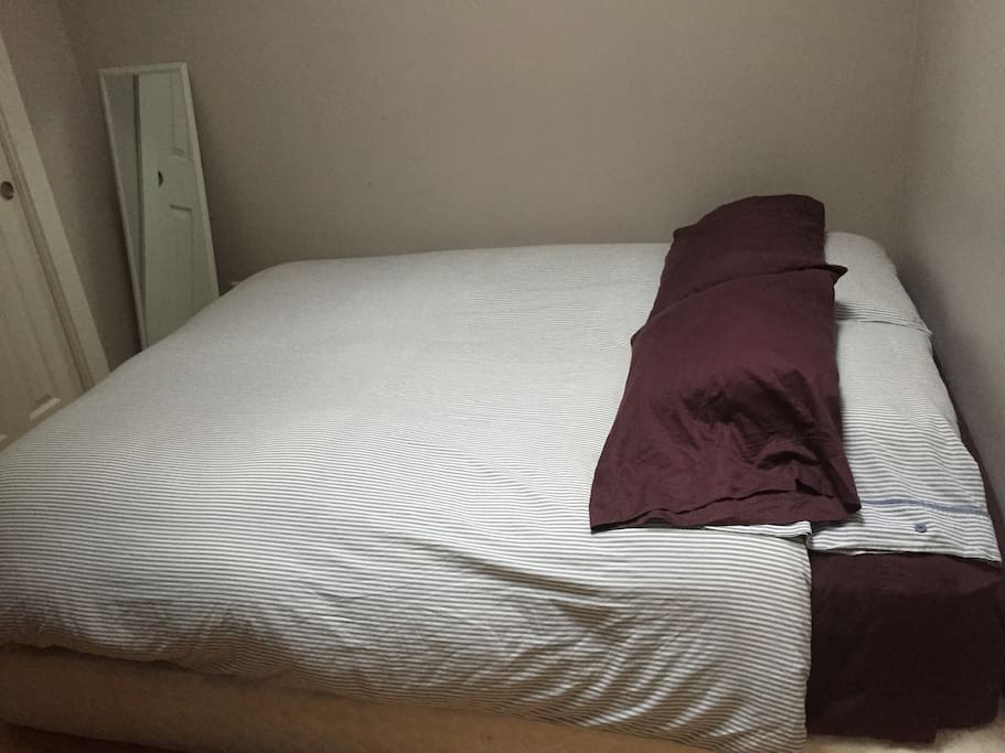 Queen size bed on box spring