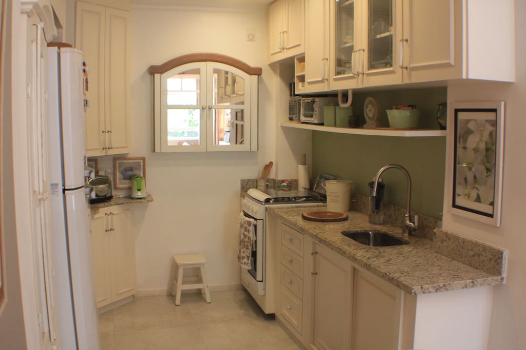 Cozinha americana completa // Full equiped Kitchen
