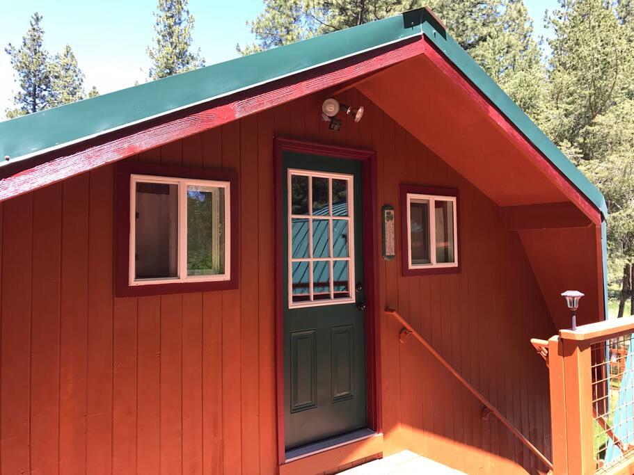 The private entry to the guest apartment with locking door.