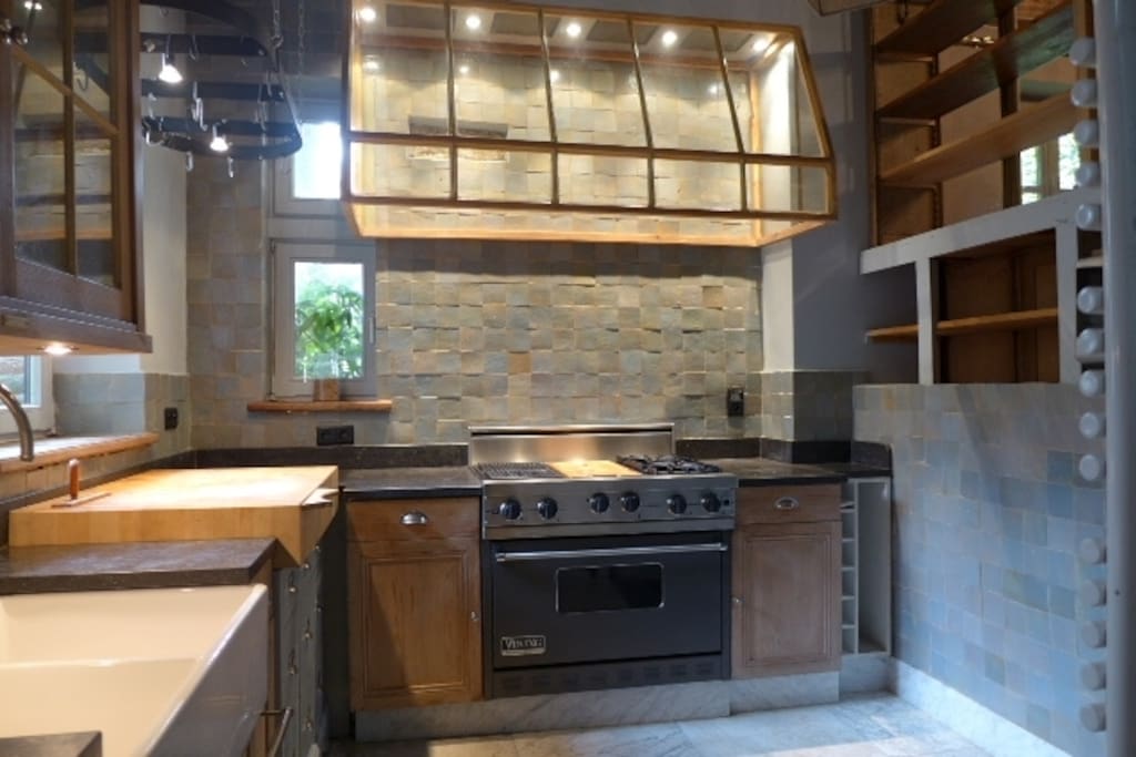 Kitchen fully equiped