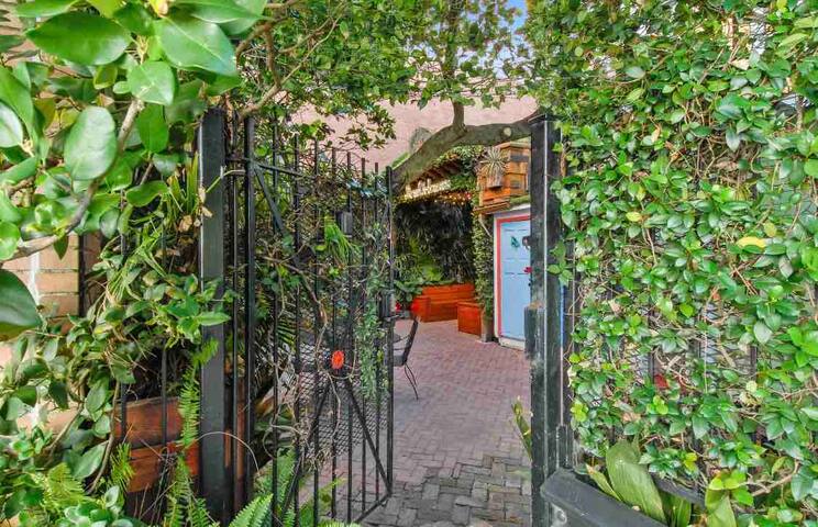 4 Bedroom, 3 Bath with Beautiful Outdoor Patio! gallery image 3