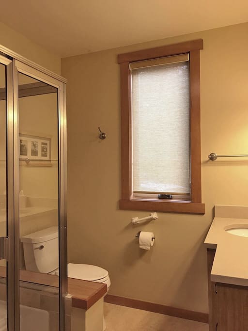 Modern bathroom