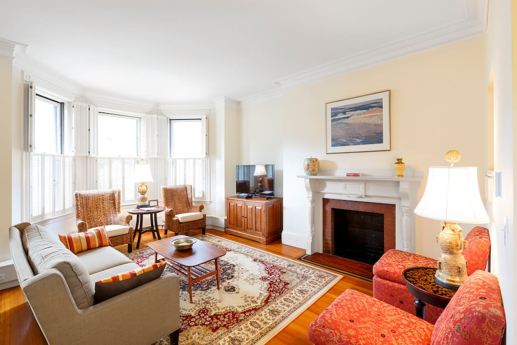 Top 17 Airbnb Vacation Rentals Near Fenway Park, Boston Trip101