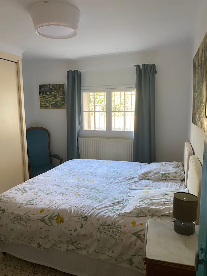 Ch 9, ghorofa ya 1, vitanda 2 90 au kitanda 1 180, chaguo