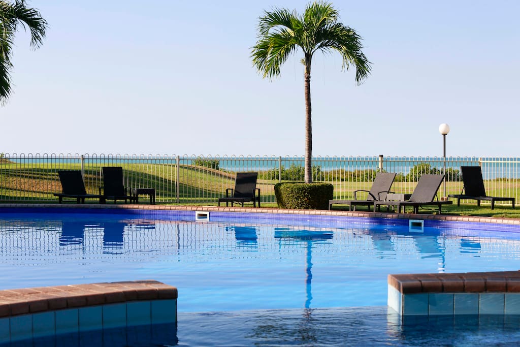 Pool & BBQ Area