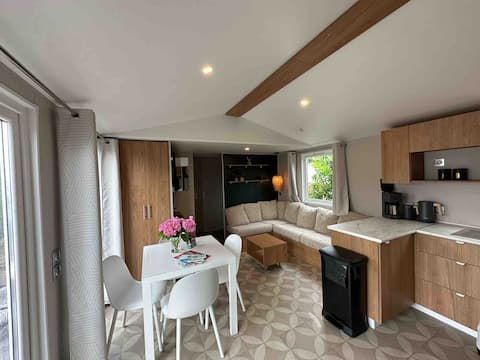 New chalet on the Zuidlaardermeer