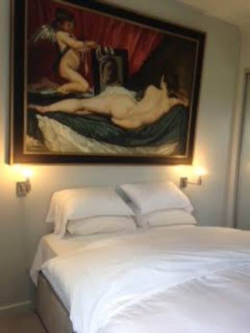 Sumptuous Kingsize bed