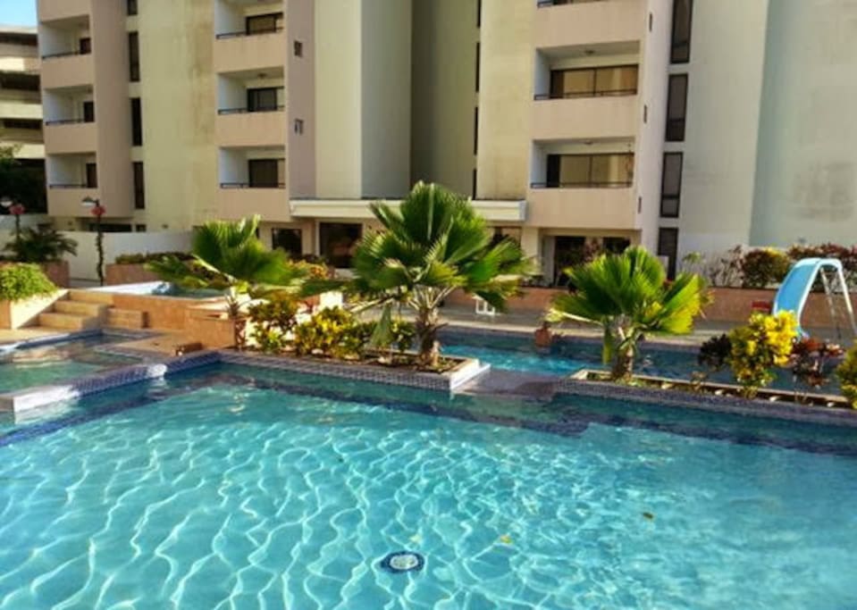 Piscina del edificio