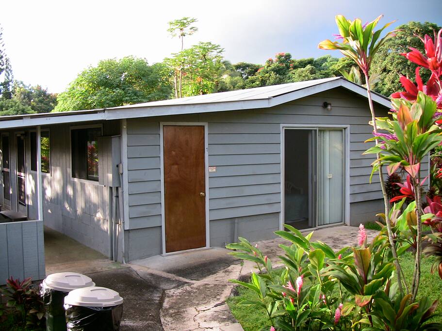 Home Hana Hale 316 Per Night For 6 People Houses For Rent In Hana