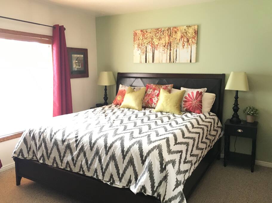 Bright & Sunny with Mountain Views