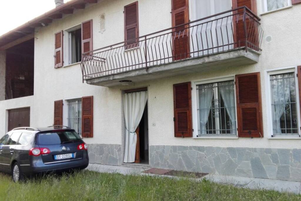 2.Vista della casa
