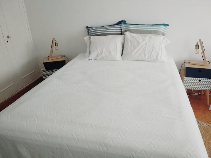 Quarto de cama de casal