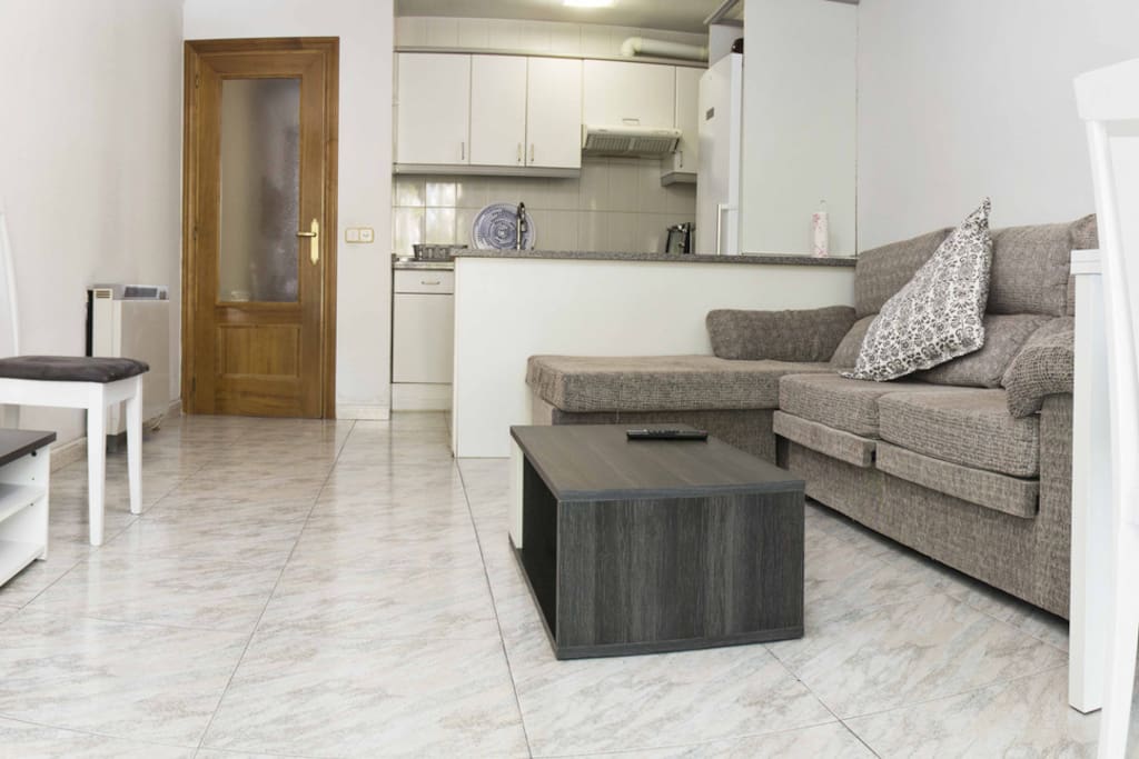 Sitting room and kitchenette