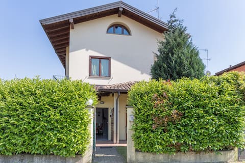 Lovely villa with pool and Sauna Lago Maggiore