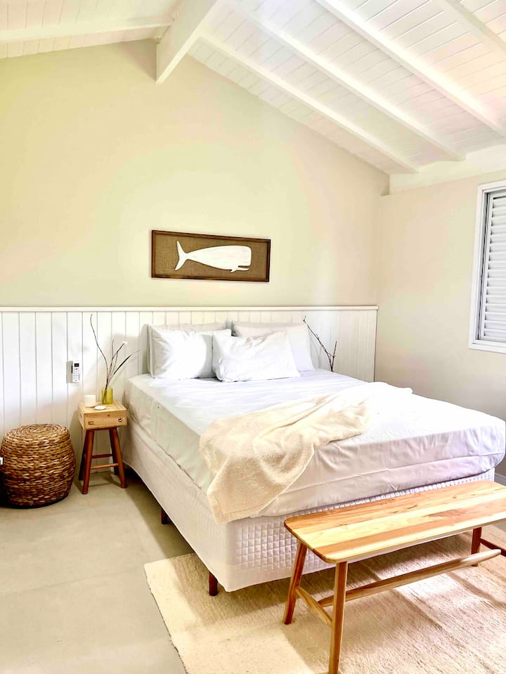 Suite 1 - Malkia wa Cama