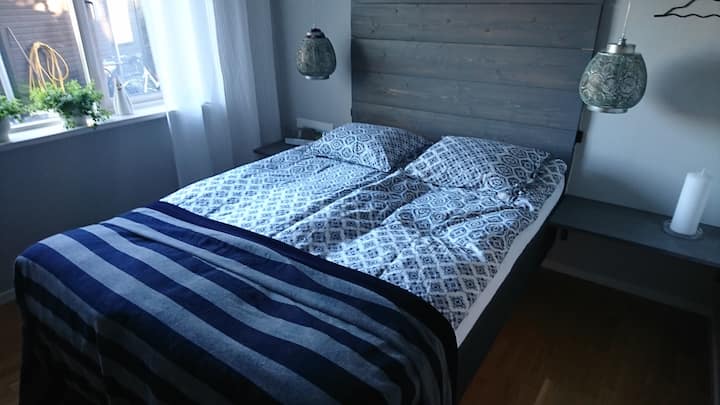 Recamara 2 - Cama matrimonial, 160 cm