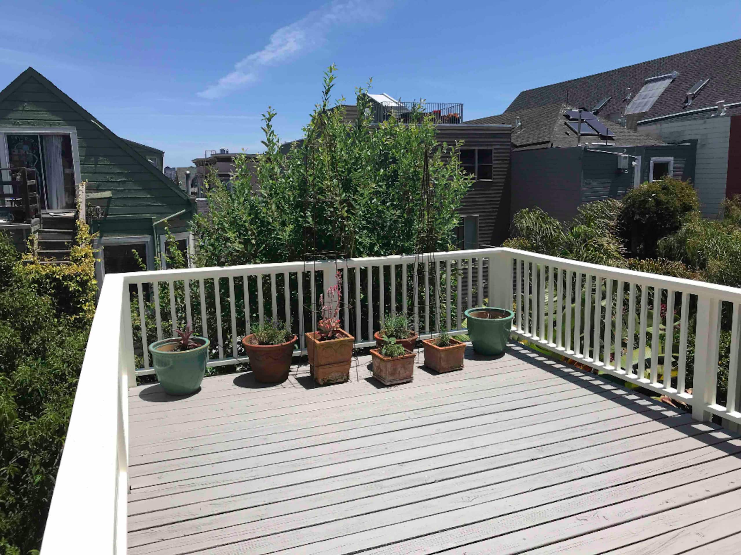 Home in San Francisco · ★5.0 · 3 bedrooms · 5 beds · 1.5 baths - Image 26