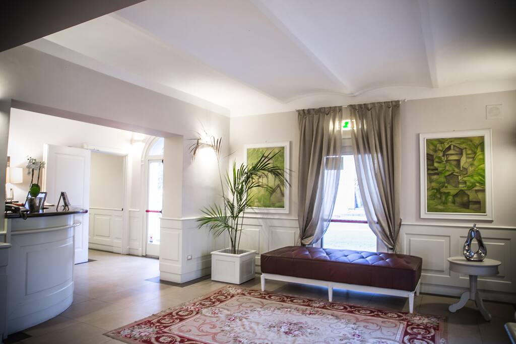 Hall