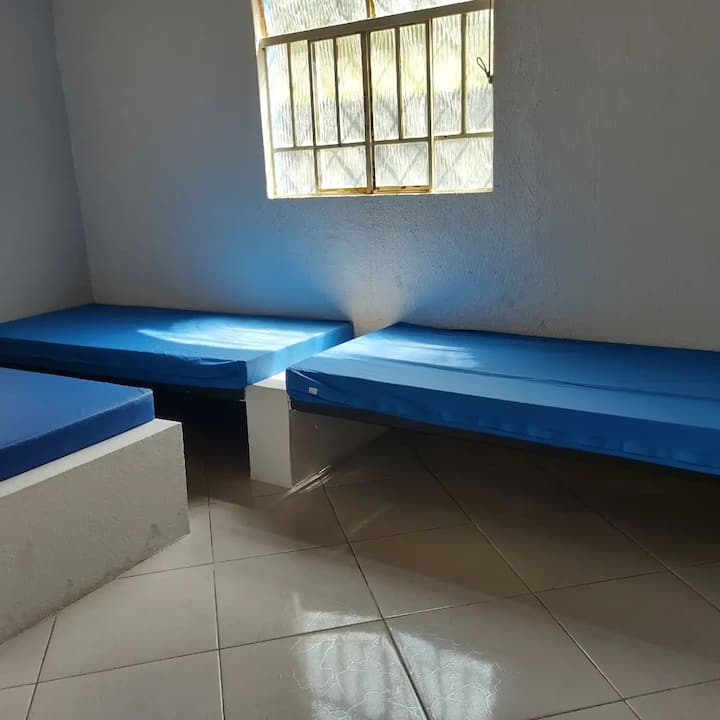 غرفة النوم 2