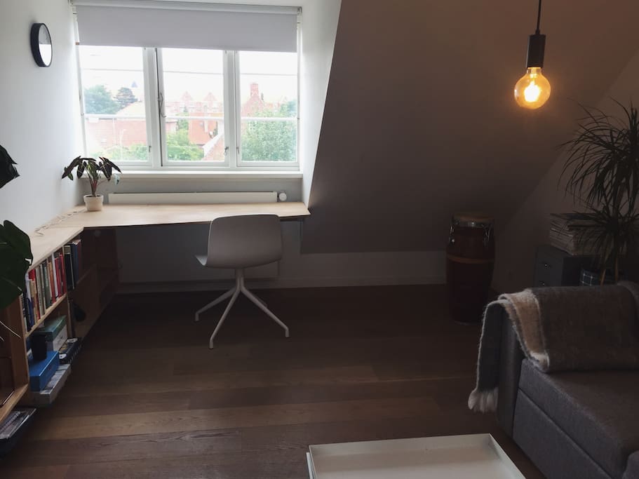 lounge room