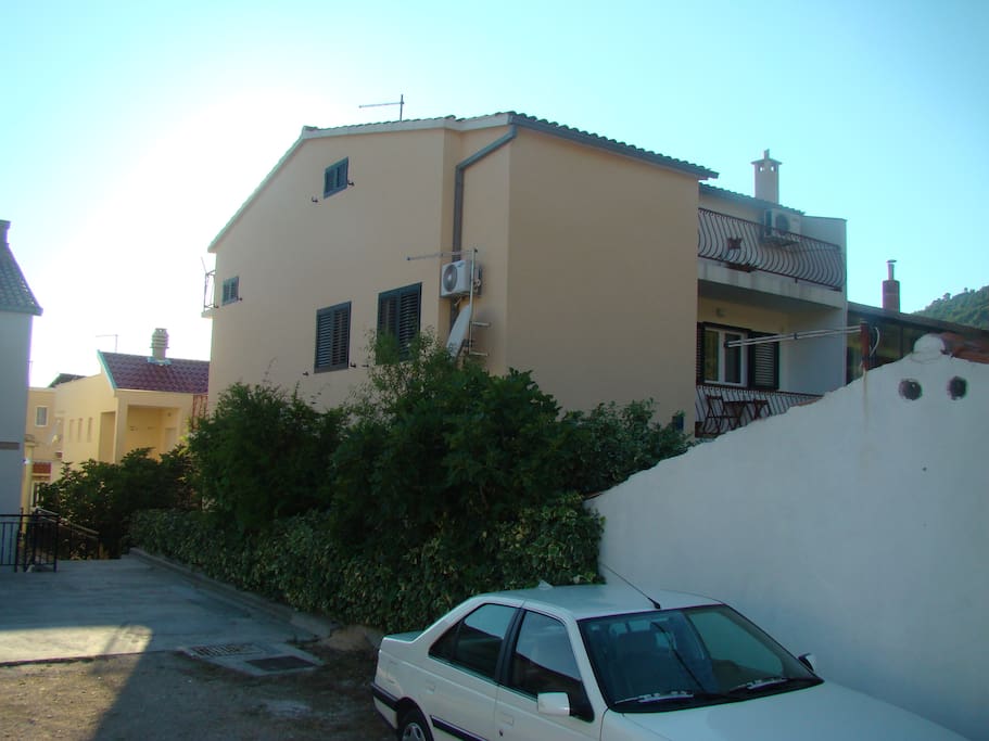 Vila Biokova -East view