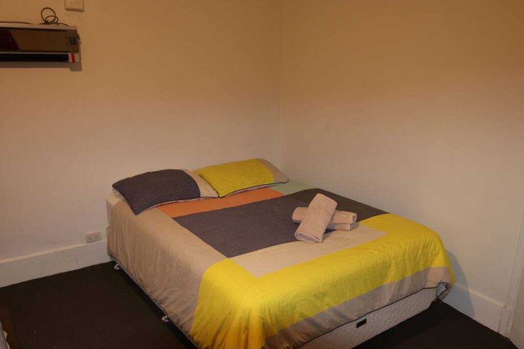 Room 1 with two queen size bed and new Split System A/C