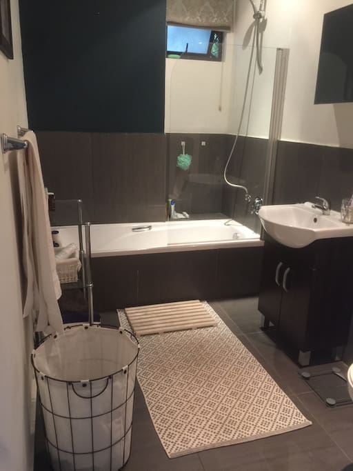 En-suite bathroom