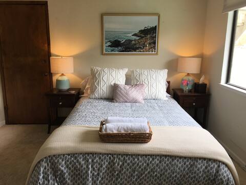 Seascape Escape! Now Featuring Private Pool/Spa