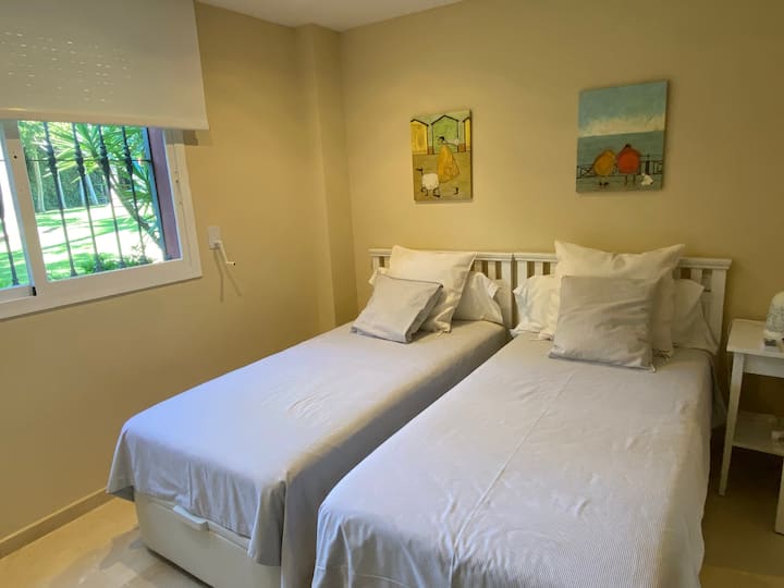 غرفة النوم 2