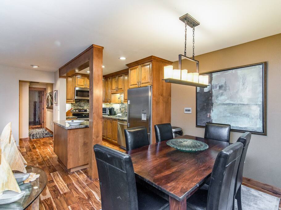 It's easy to serve meals at the table from the adjacent kitchen.
