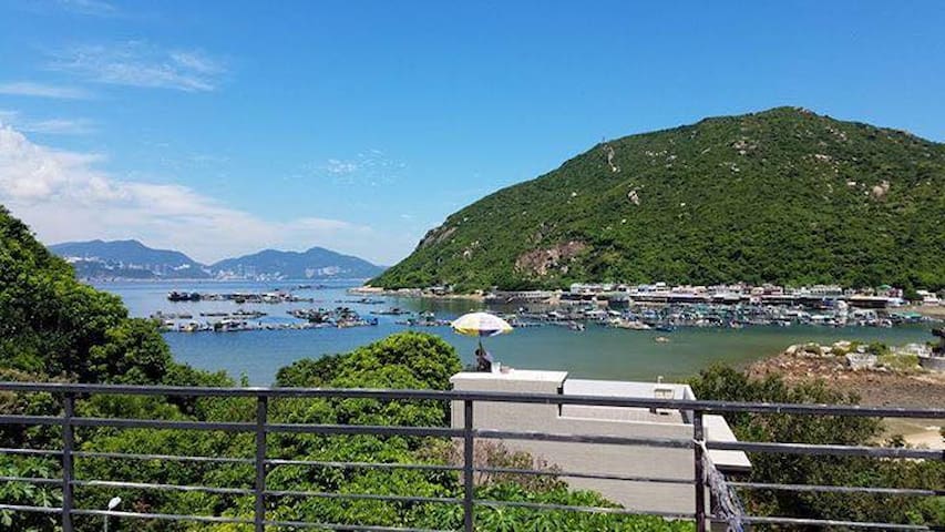 Lamma HQ - The Getaway Place
