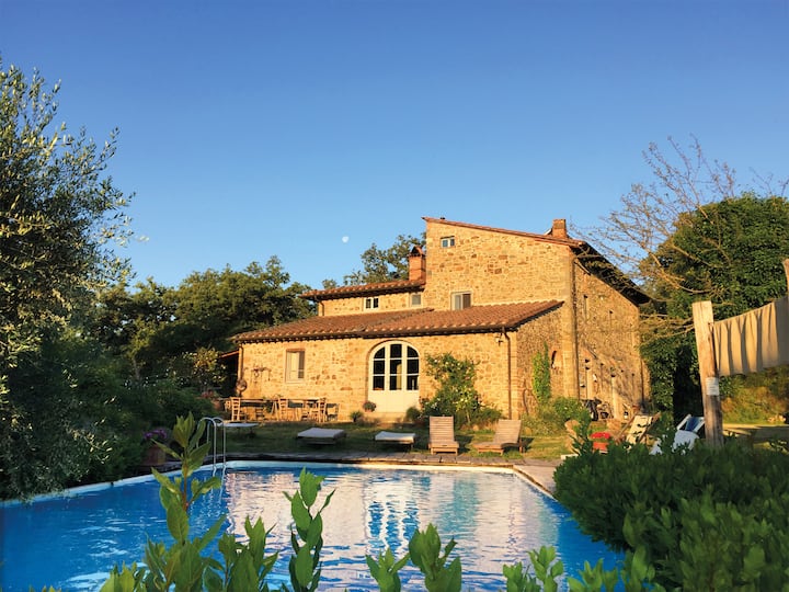 Villa near Florence: Pool, AC, Theatre, VastGarden