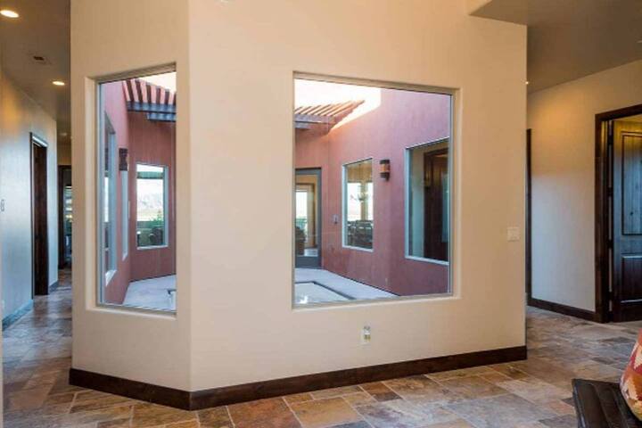 Zions Red Desert Oasis W Private Pool Sand Hollow Houses For Rent In Hurricane Utah United States