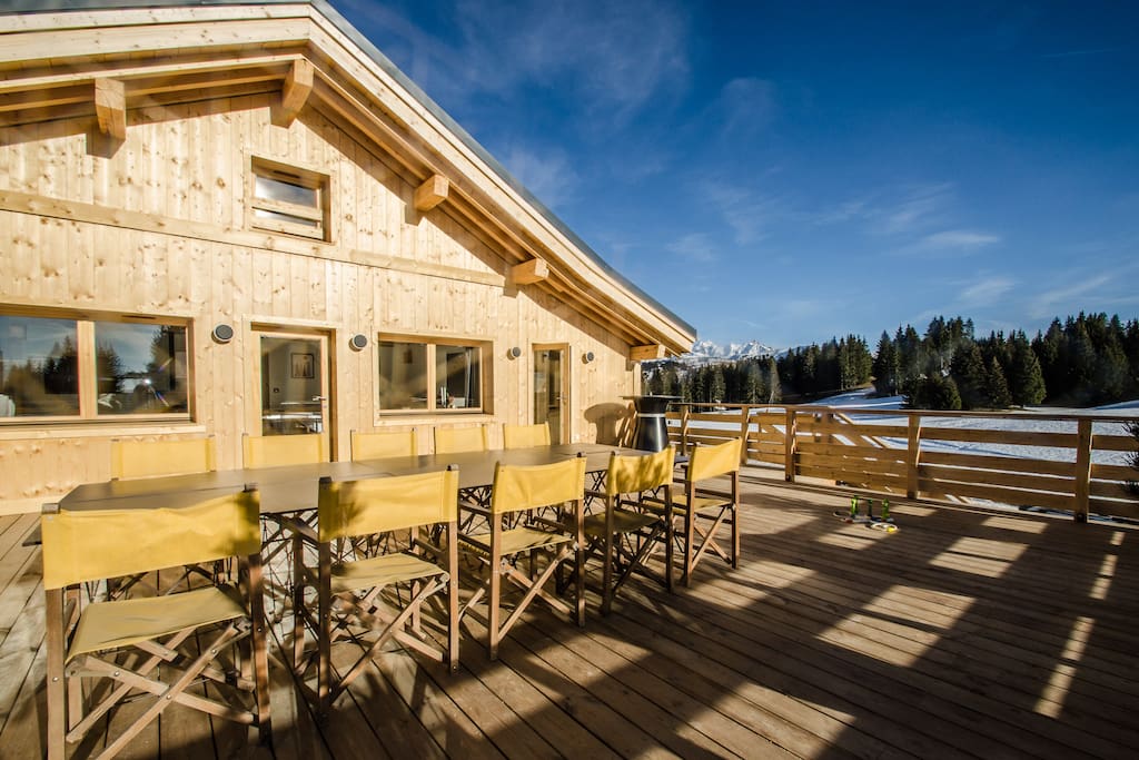 La terrasse face au Mt Blanc