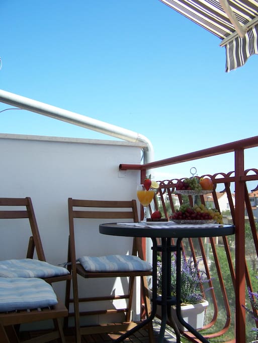 balcony