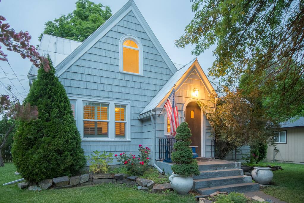 Luxury Nestled In Downtown CDA - Houses for Rent in Coeur ...