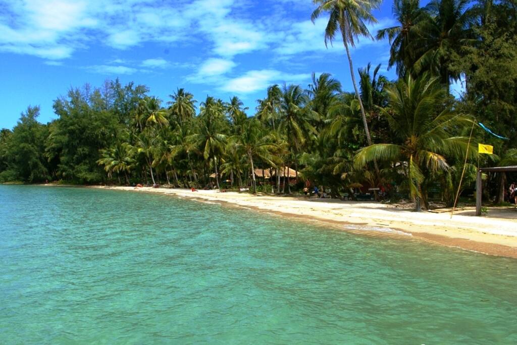 House near the beach on Koh Mak Houses for Rent in Koh Mak Island