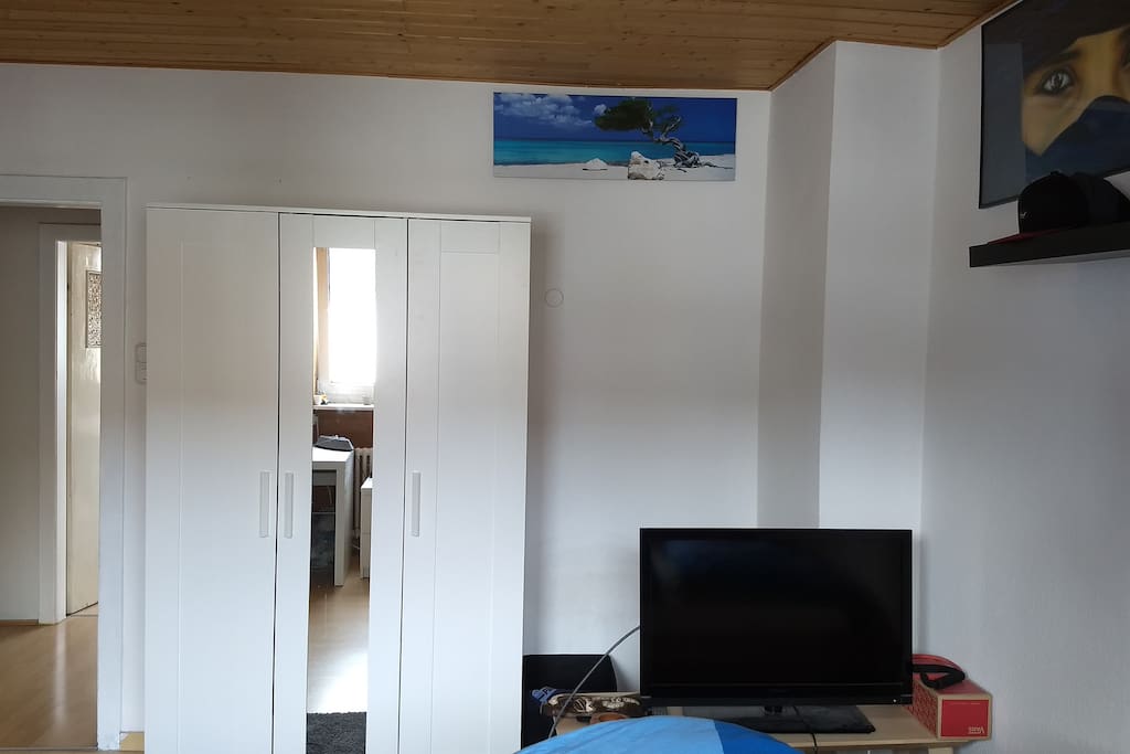 Das Zimmer 2