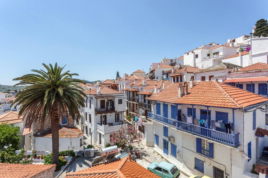 Traditional house in Skopelos for 4 Houses for Rent in Traditional house in Skopelos for 4 Houses for Rent in