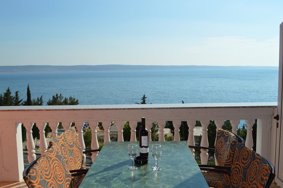 ap1 · Family Apartment seaview