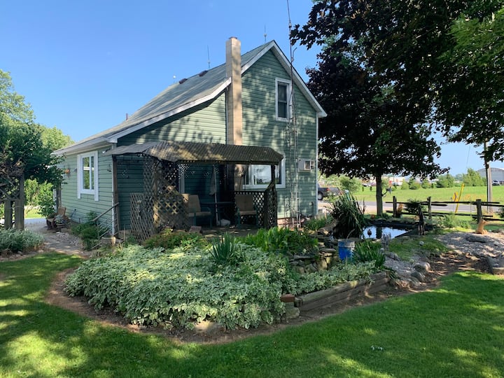 Wheatley Harbour Holiday Rentals & Homes Leamington, Canada Airbnb