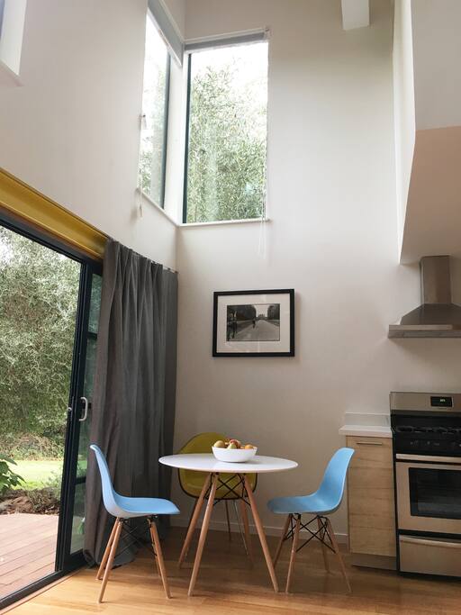 Dining corner to eat and work