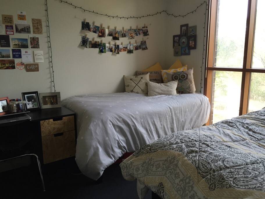 Two-bed bedroom