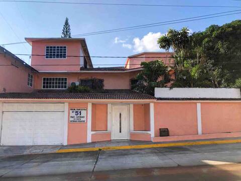House 22 people. Air Conditioning. Casa Marti