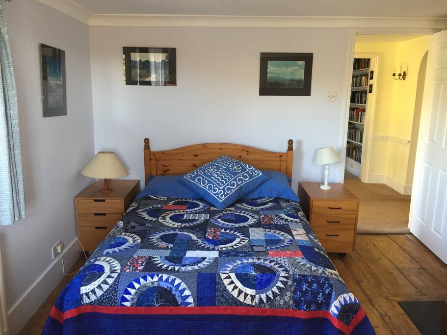 Bedroom with double bed