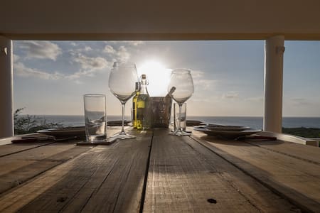 Sunny and beautiful sea view house