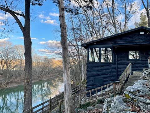 Riverside Cabin | Mammoth Cave | Bowling Green, KY