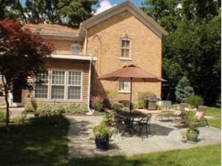 The Kownover (Conover) Farmstead Houses for Rent in Granger, Indiana