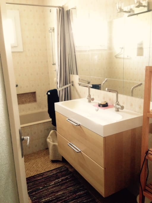 SDB / Bathroom