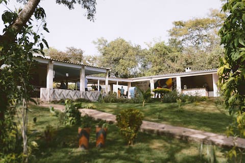 Linhares Farmhouse